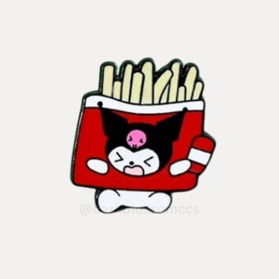 Pin Kuromi (Personajes Sanrio)